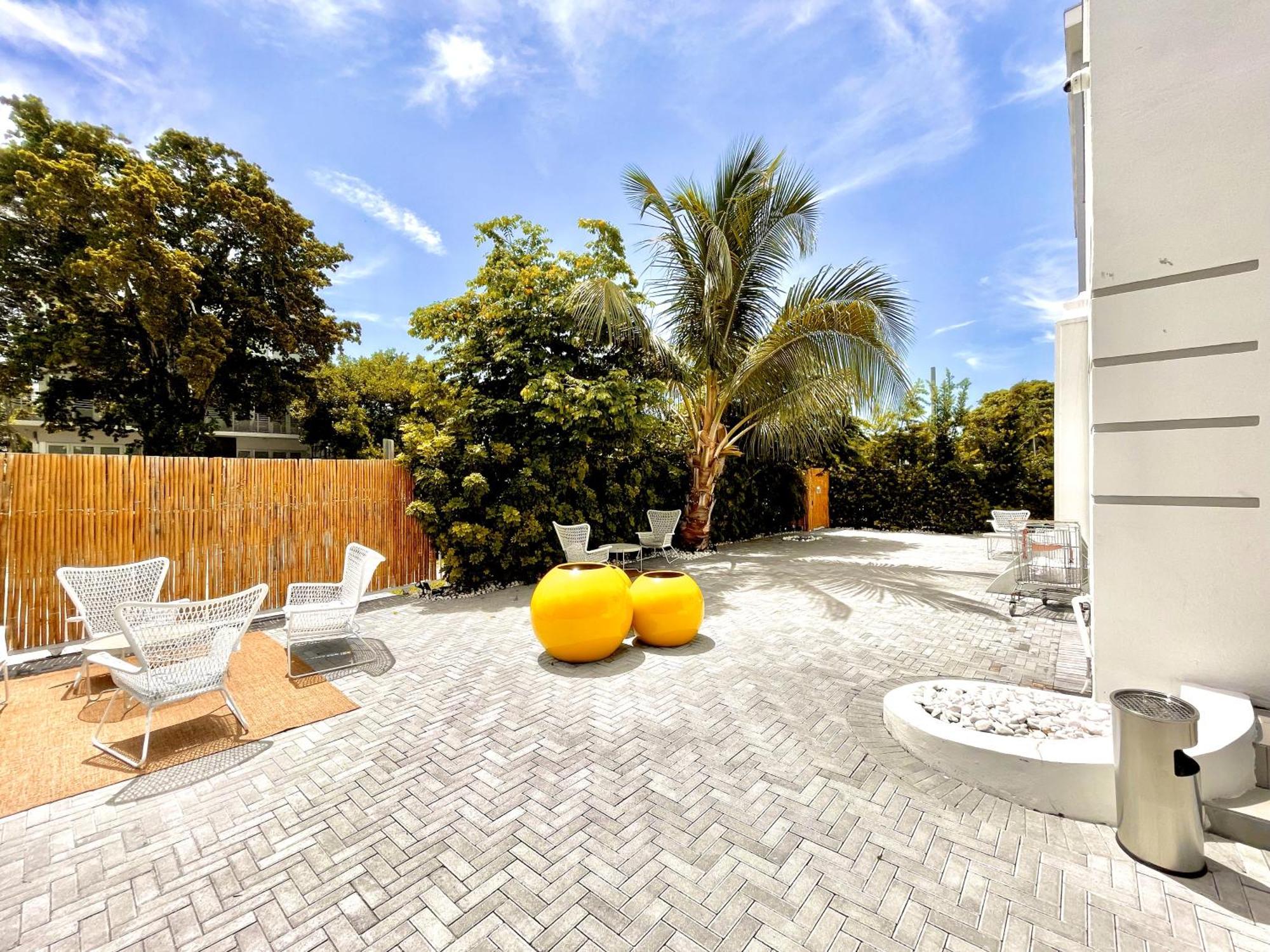 20 Guests Luxurious South 2 Apartment *