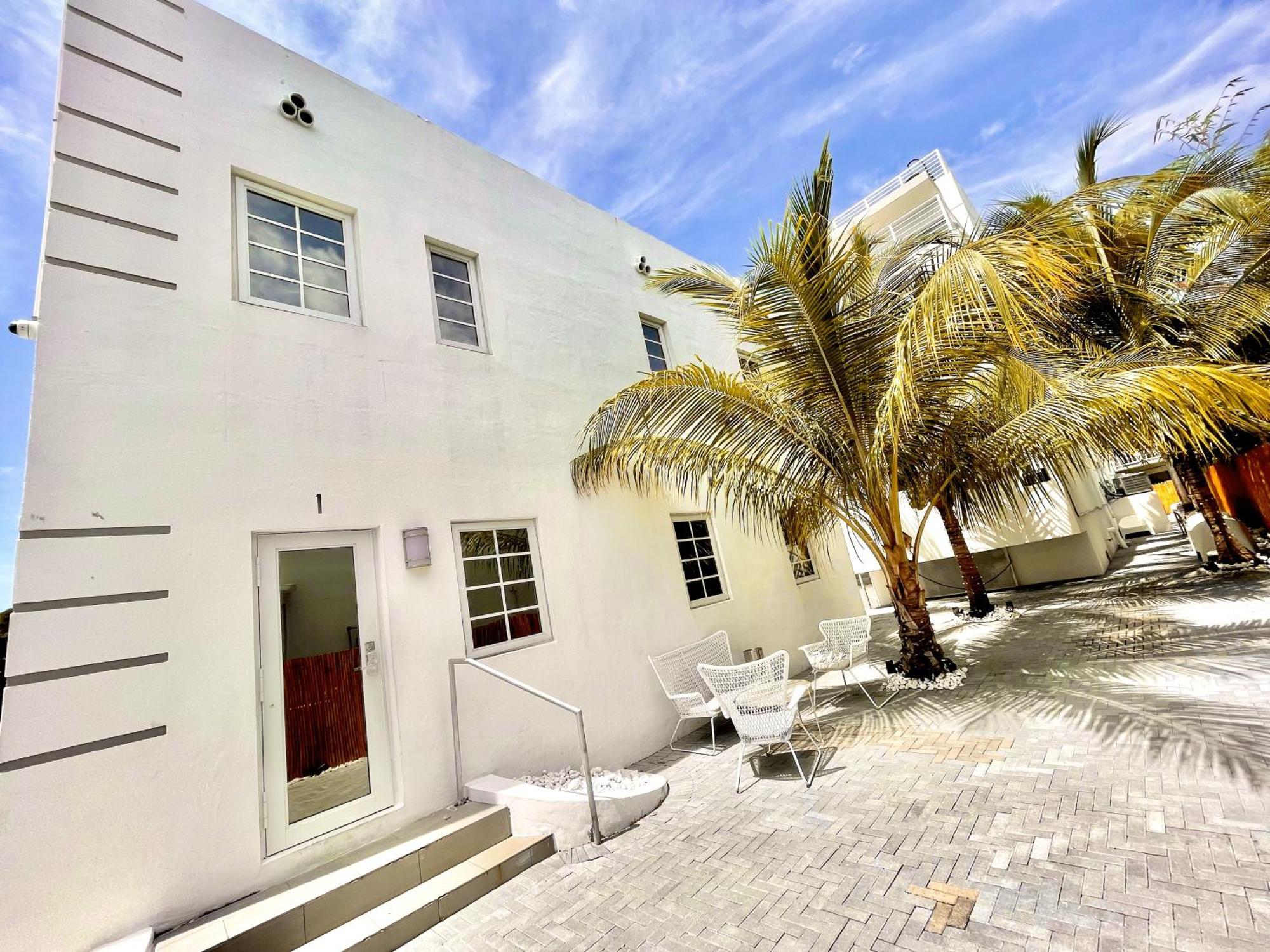 20 Guests Luxurious South 2 Apartment *